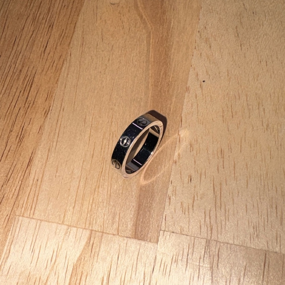 Cartier White Gold Love Ring with Signature Screw Motif (Authentic Cartier) - Picture 4 of 5